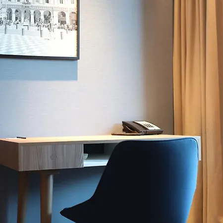 Radisson Airport 4* Nicea