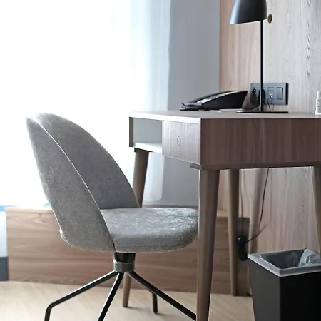 Radisson Airport 4* Nicea